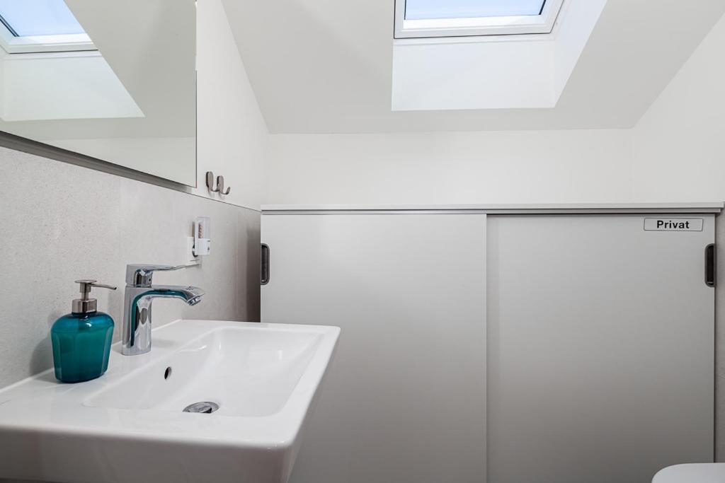 Ferienhaus Ruegen-Relax Трент Экстерьер фото